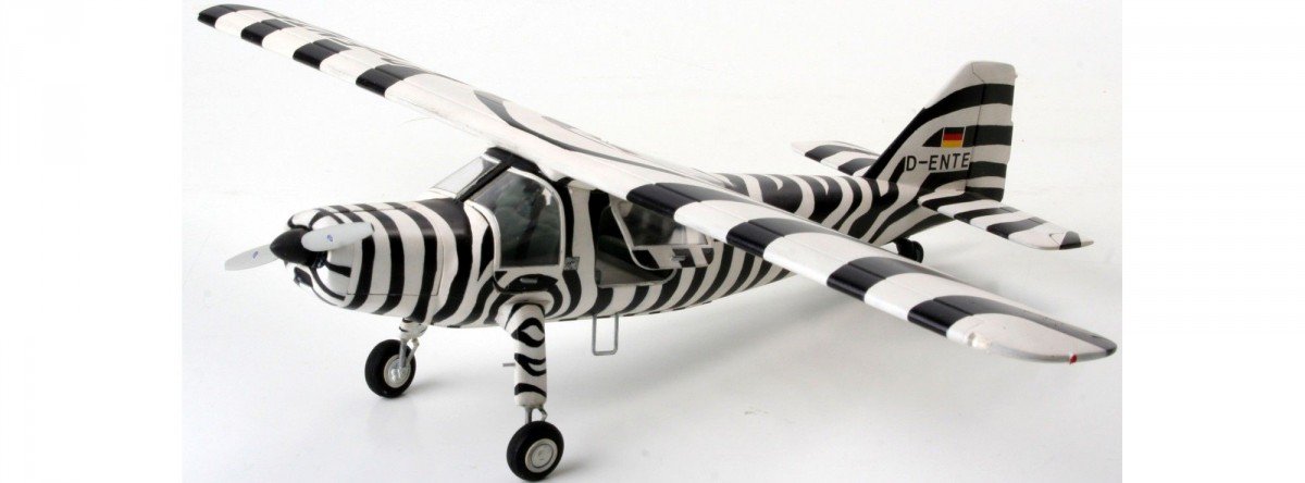 Revell 04745 Dornier Do 27 Grizmeks Do 27 Serengeti 1/32 – zdjęcie 2