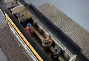 Miniart 38009 European Tramcar - Straßenbahn-Triebwagen 641 w/crew &amp;amp; passengers 1/35 – image 3