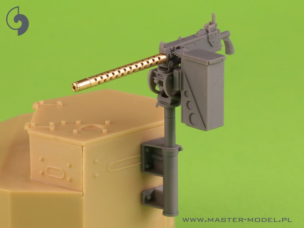 Master GM-35-087 Browning M1919 A4 .30 cal (7,62mm) - z uchwytem plot. M20 (używany np. na M3 Stuart) lub z kołyską D7431 (np. M3 Scout Car) 1/35 – immagine 2