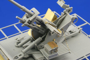 Eduard 36104 Sd. Kfz.7/2 (early) Flak 37 37mm 1/35 Trumpeter – zdjęcie 11