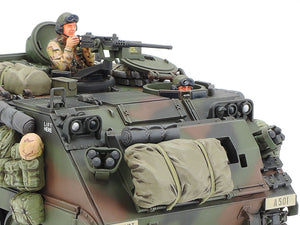 Tamiya 35265 U.S. M113A2 Armored Personnel Carrier Desert Version 1/35 – Bild 4