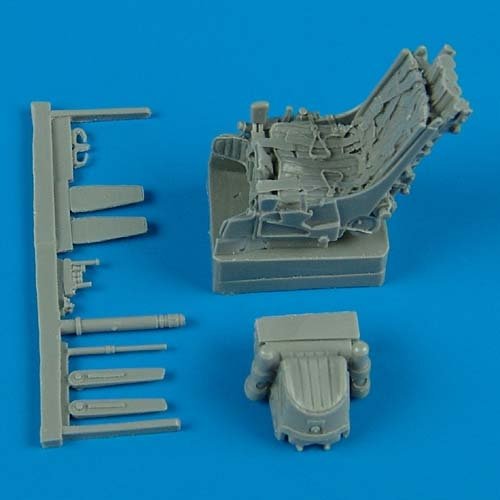 Siège éjectable Quickboost QB48213 Su-25 avec ceintures de sécurité 1/48