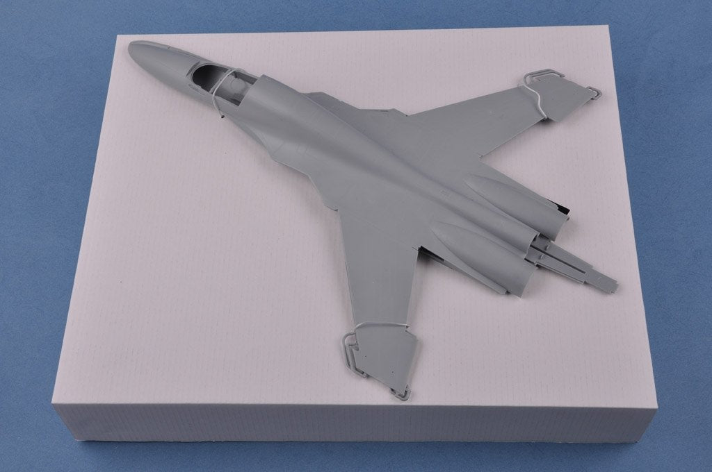 Hobby Boss 81756 Russian Su-34 Fullback Fighter-Bomber 1/48 – image 2