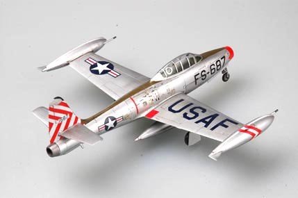Hobby Boss 80246 F-84E Thunderjet Fighter 1/72 – immagine 3
