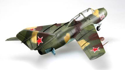 Hobby Boss 80262 MiG-15UTI Midget 1/72 – immagine 3