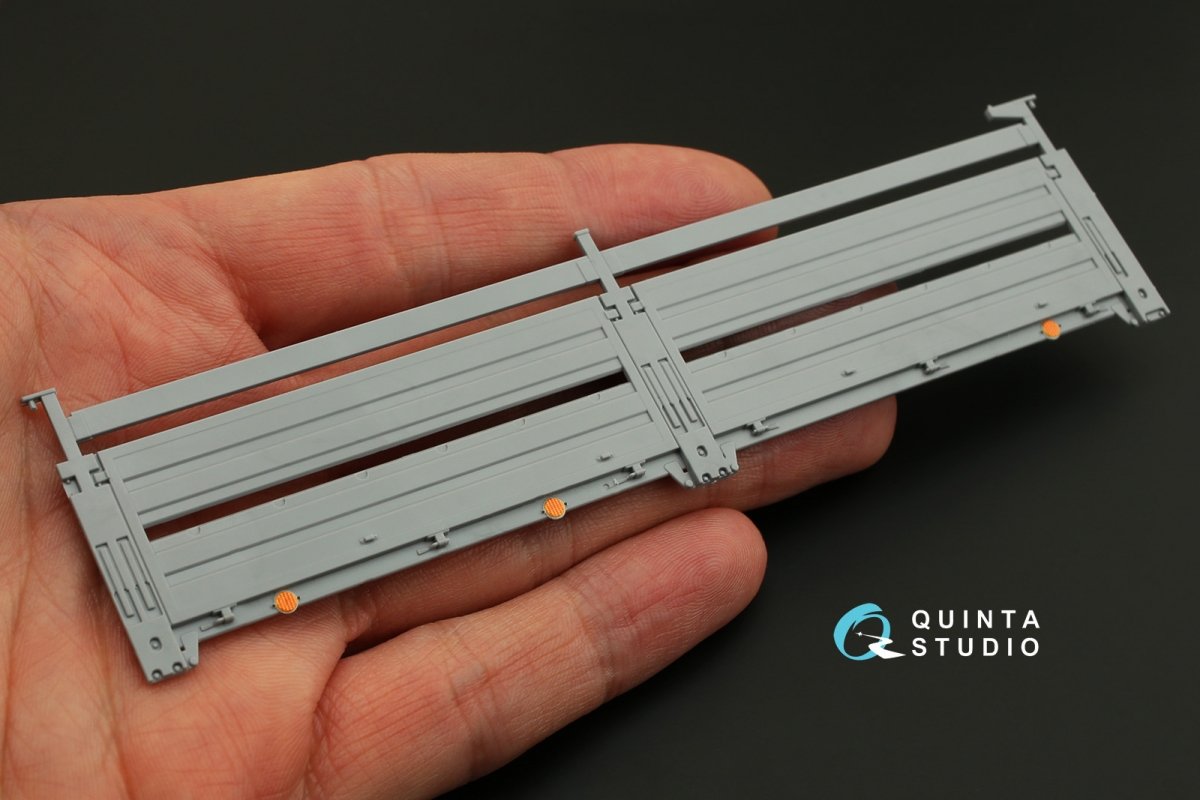 Quinta Studio QD35003 KAMAZ 5350 Mustang Family 3D-Printed &amp;amp; coloured Interior on decal paper (for Zvezda kits) 1/35 – immagine 6