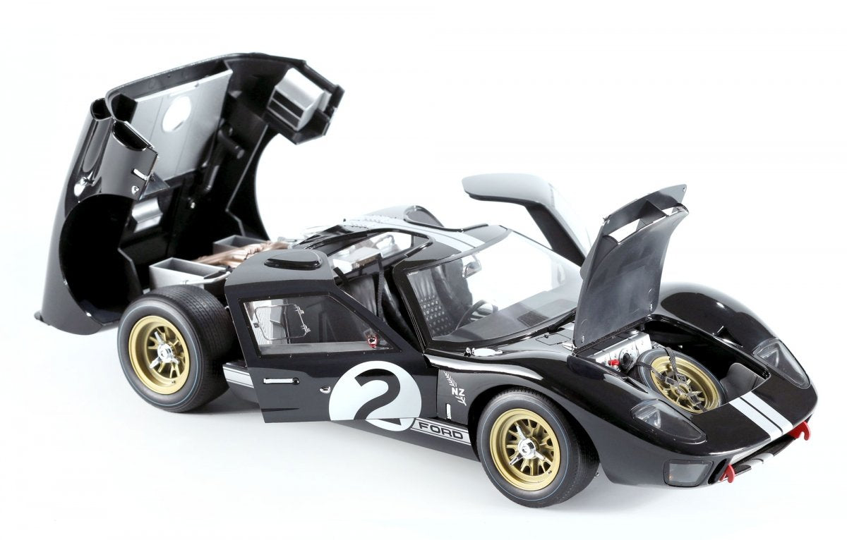 Meng Model RS-003 Ford GT40 Mk.II &amp;#39;66 Champion (pre-coloured) 1/12 – immagine 4