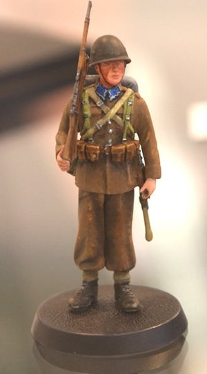 ToRo Model 35F103 Wrzesień 1939 - Żołnierz Piechoty w Pełnym Wyposażeniu Polowym / September 1939 - Polish Soldier with full field equipment 1/35 – zdjęcie 3