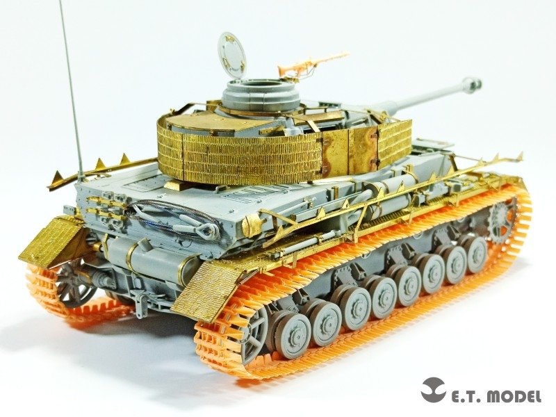 ET Model P35-023 WWII German Pz.Kpfw.III/IV (Based on Type 3, Narrow) WinterKetten ( 3D Print ) 1/35 – image 4