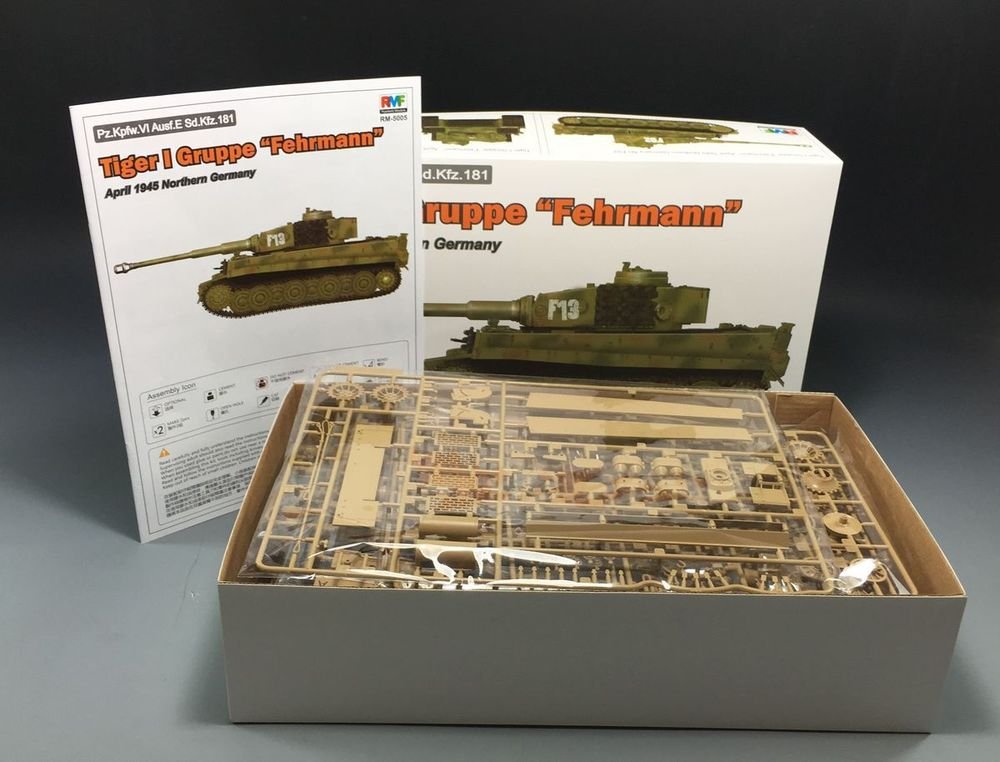 Rye Field Model 5005 Tiger I Gruppe Fehrmann April 1945 Northern Germany – immagine 2