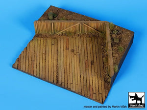 Black Dog D72055 Airfield WW II base 1/72 – zdjęcie 3