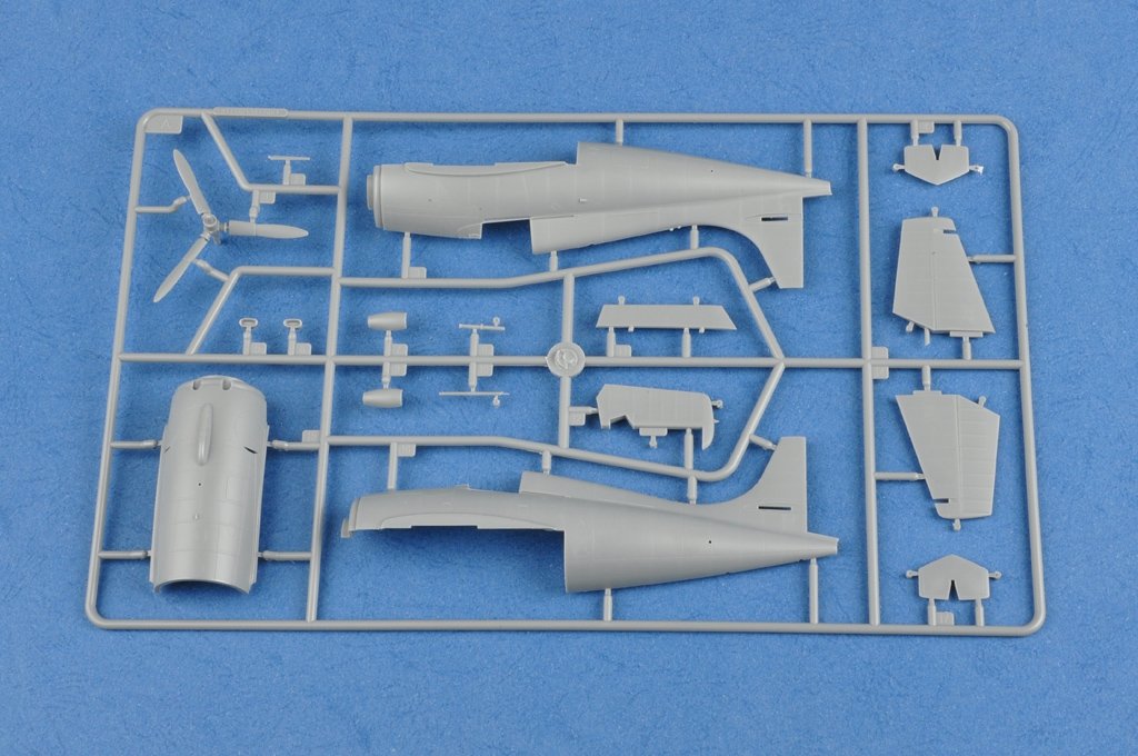 Hobby Boss 81729 US F4F-3S Wildcatfish 1/48 – image 6