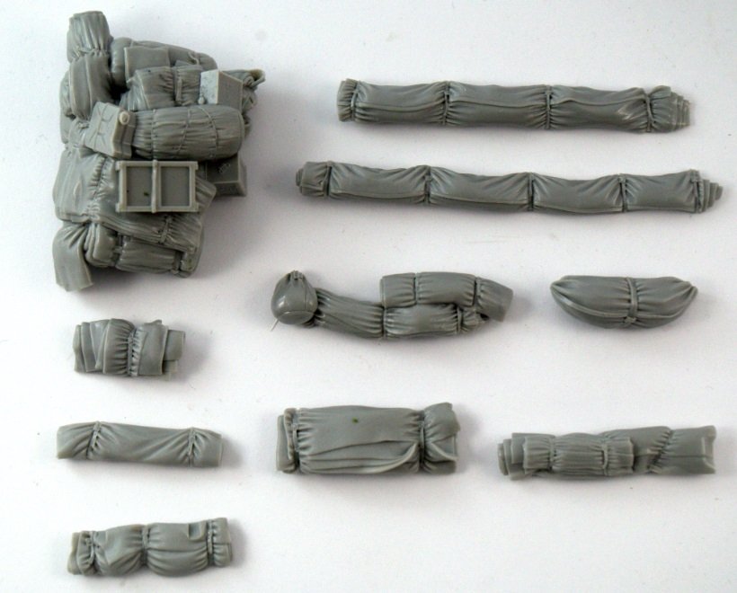 Panzer Art RE35-552 Stowage set for A15 “Crusader” 1/35 – imagen 4