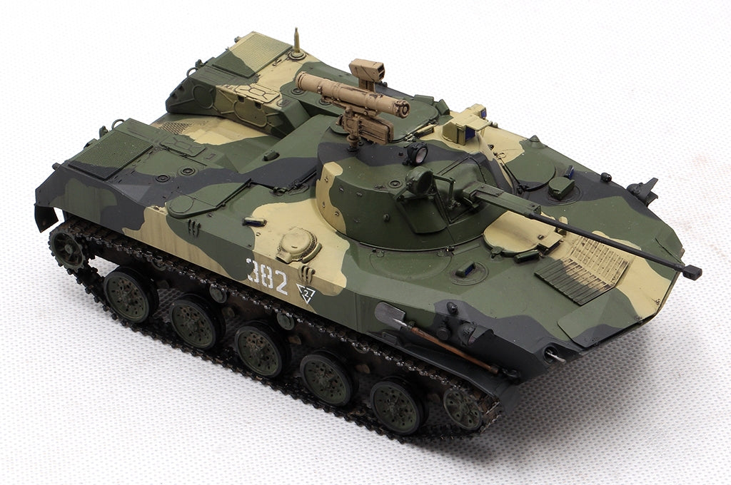 Hobby Boss 80155 Russian BMD-2 1/35 – image 10