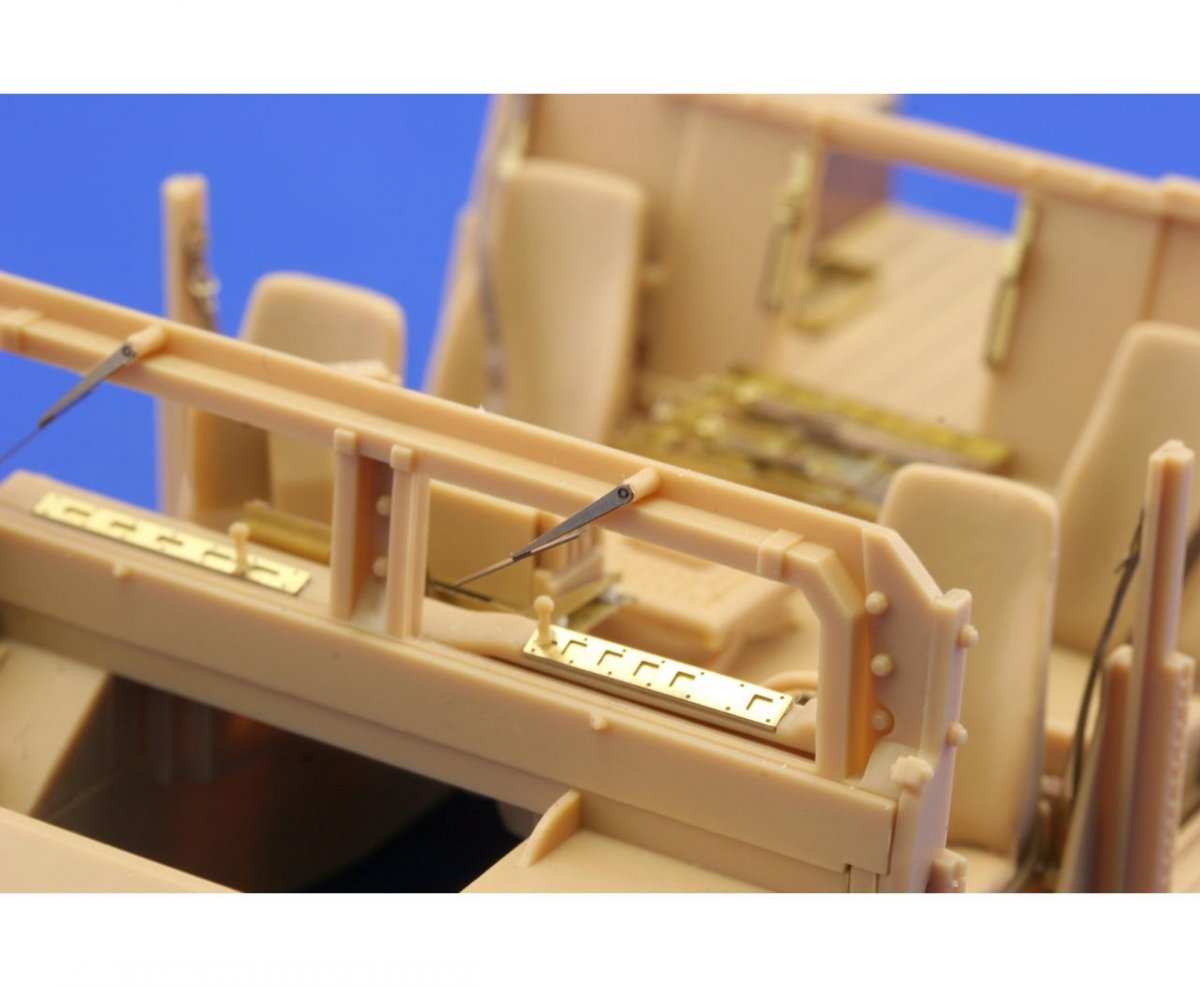 Eduard 36209 M-1151 EAC interior 1/35 Academy – immagine 7