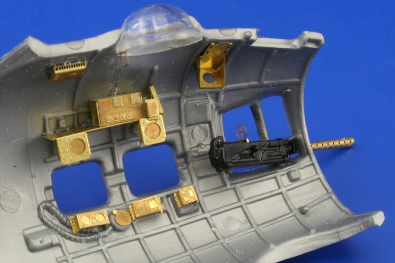 Eduard 49360 B-17G nose interior 1/48 Revell – zdjęcie 4