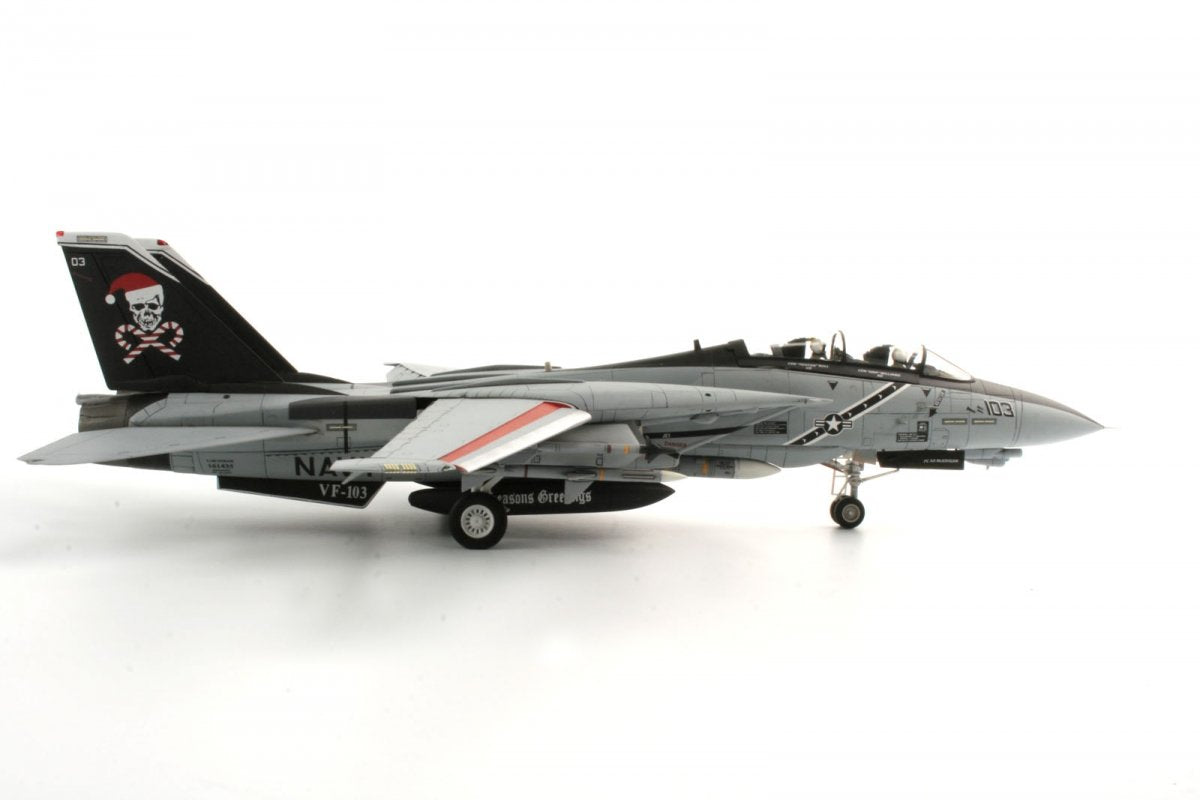 KA Models KP-72002A F-14A PLUS Tomcat &amp;quot;SantaCat&amp;quot; (ex Fujimi) 1/72 – Bild 3