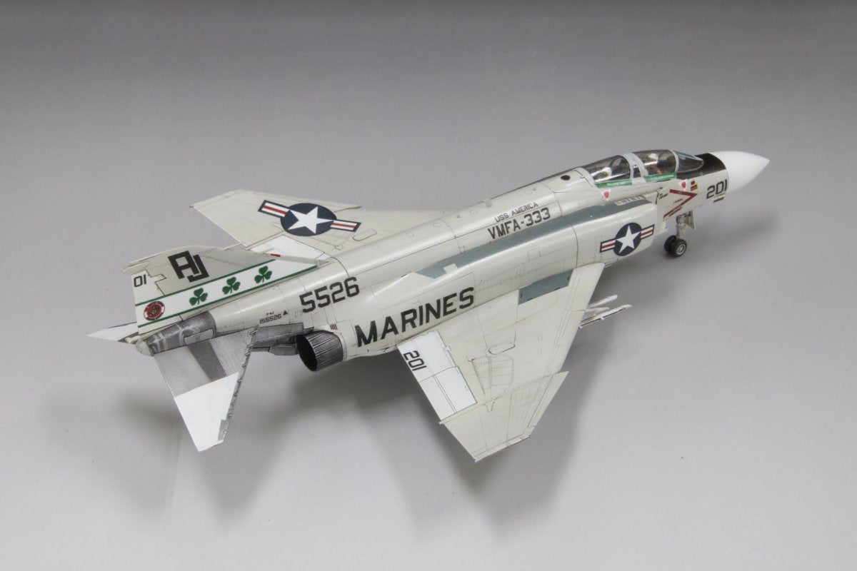Fine Molds 72843 U.S. MARINE F-4J Jet Fighter MARINES 1/72 – immagine 6