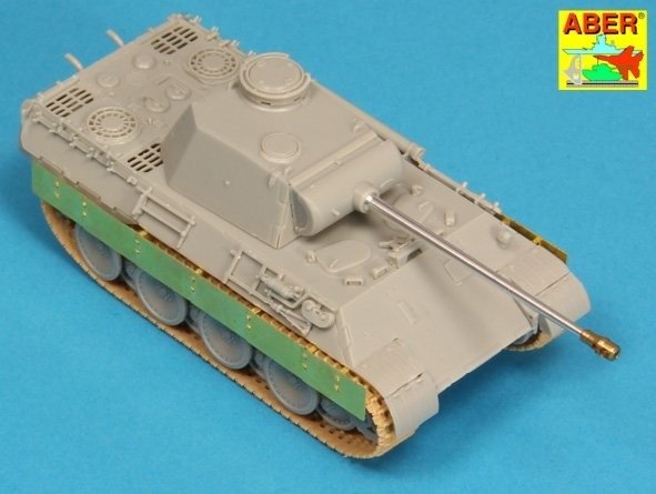 Aber 72A02 Osłony boczne do Panther A/D / Side skirts for Panther A/D 1/72 – immagine 2