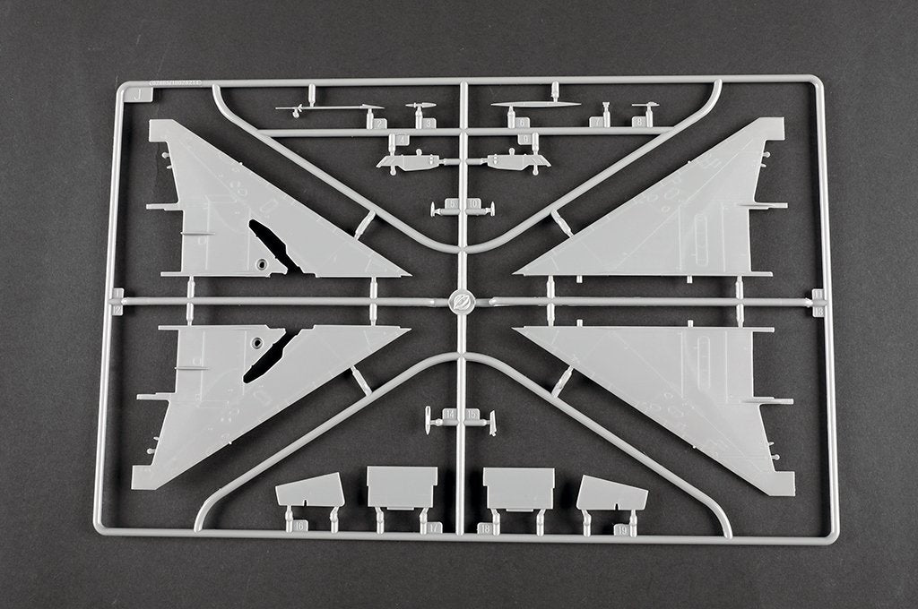 Trumpeter 02824 JJ-7 Trainer 1/48 – image 15