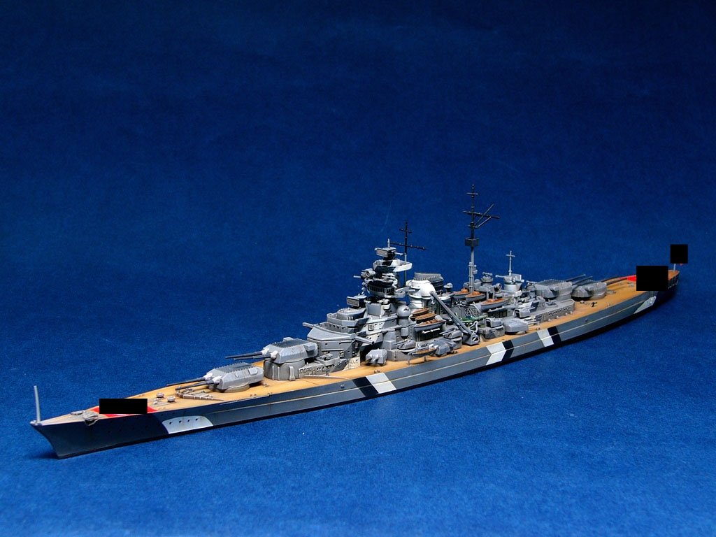 Trumpeter 05711 Allemagne Cuirassé Bismarck 1941 1/700 – image 2