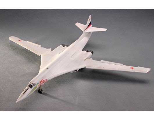 Trumpeter 01620 Tu-160 BLACKJACK 1/72 – image 2