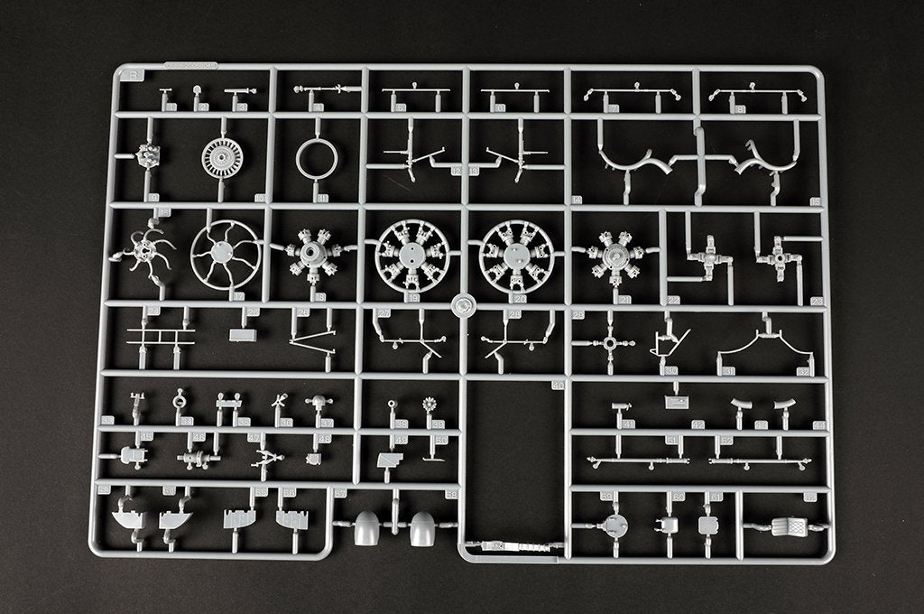Trumpeter 05817 Mi-4A Hound 1/48 – Bild 8