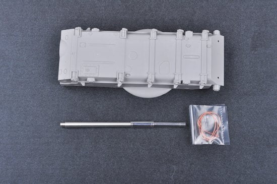 Trumpeter 01551 Russian T-62 Mod.1975 (Mod.1962+KTD2) – image 6