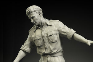 Panzer Art FI35-031 British RAC North Africa loading 2pdr ammo soldier No.2 1/35 – immagine 3