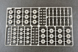 Trumpeter 09597 KV-1 1942 Simplified Turret Tank w/Tank Crew 1/35 – immagine 8