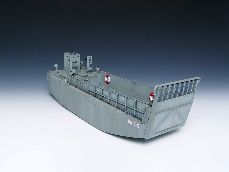Trumpeter 00347 WWII US Navy LCM (3) Landing 1/35 – imagen 3