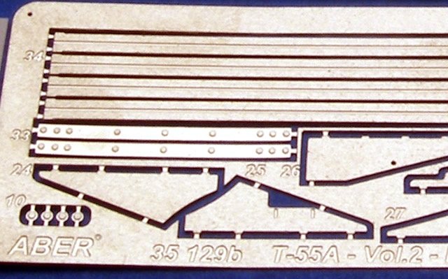 Aber 35129 Blotniki do radzieckiego czolgu sredniego T-55A cz.2 zestaw dodatkowy (TAM,TRU) 1/35 – Bild 2
