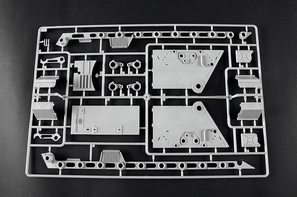 Trumpeter 00948 German Tiger II Heavy Tank - Porsche Turret Early Production 1/16 – immagine 54