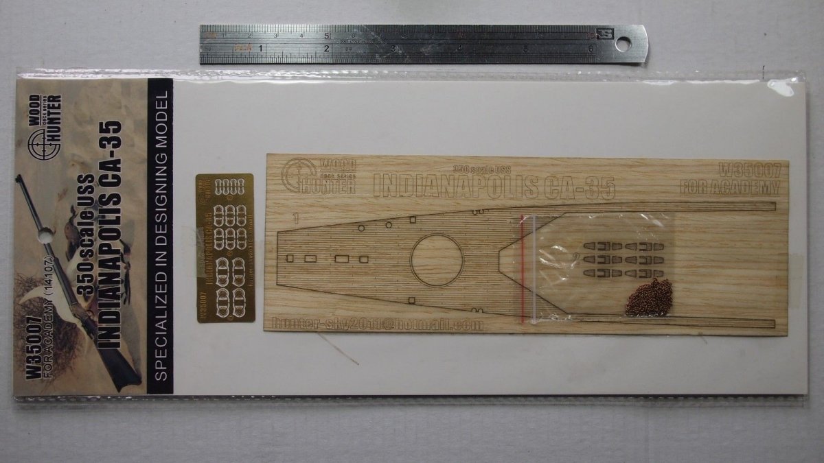 Wood Hunter W35007 Wood Deck USS Cruiser Indianapolis for Academy 1/350 – Bild 2