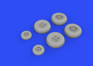 Eduard 672230 Shackleton MR.3 wheels 1/72 REVELL – immagine 3