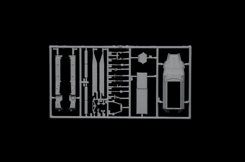 Italeri 7077 Sd.Kfz. 251/8 AMBULANCE 1/72 – Bild 6