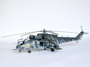 Trumpeter 05103 Mil Mi-24V Hind-E Helicopter – zdjęcie 5