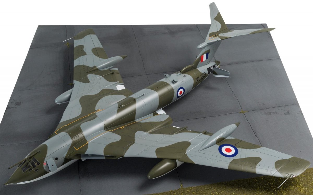 Airfix 12008 Handley Page Victor B.2 1/72 – zdjęcie 5