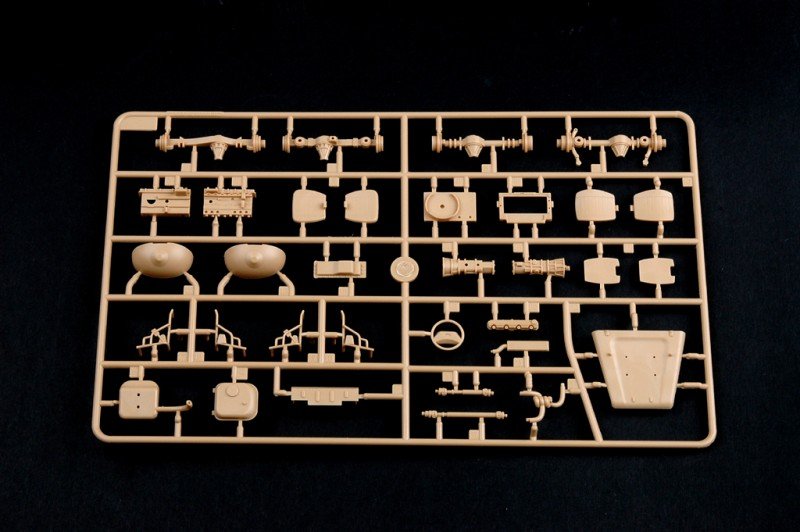 Hobby Boss 82448 Defender 110 Hardtop 1/35 – zdjęcie 8