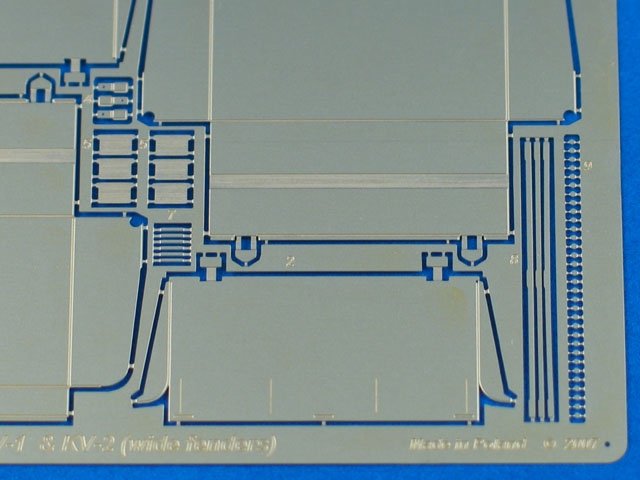 Aber 48030 Czołg KW 1 lub KW 2 wczesne- część 2- zasobniki na narzędzia późne Tamiya 1/48 – imagen 3