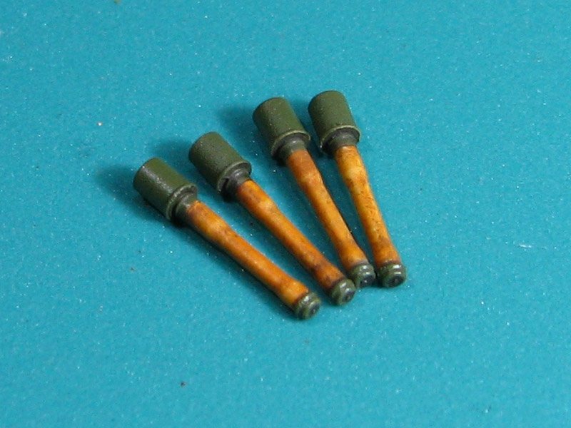 EUREKA XXL E-046 German Stielhandgranate 24 1/35 – Bild 7