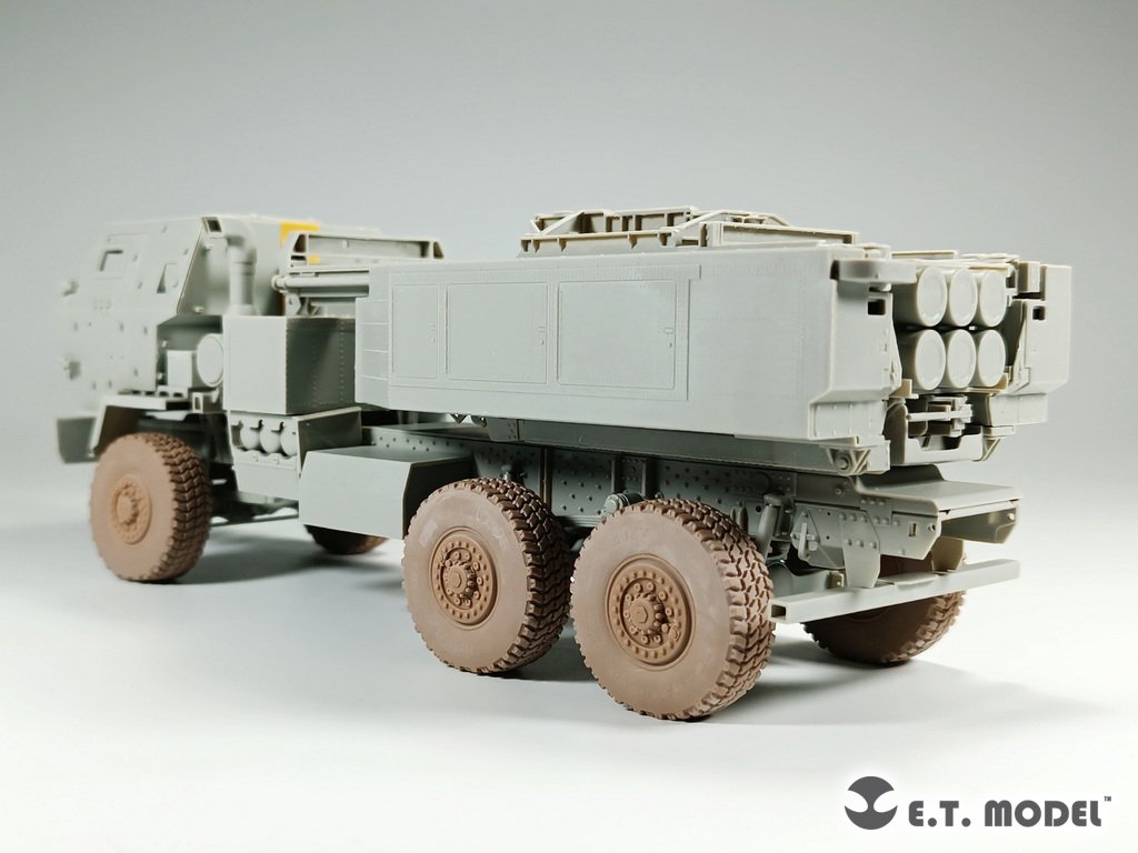 E.T. Model P35-127 Modern U.S. M142 High Mobility Artillery Rocket System（HIMARS）Sagged Wheels for Trumpeter kit 1/35 – Bild 5