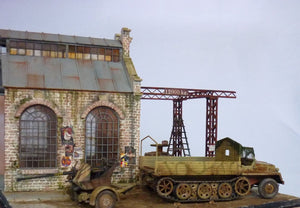 RT-Diorama 35292 Diorama-Base: &amp;quot;Railroad Shed&amp;quot; 1/35 – immagine 9