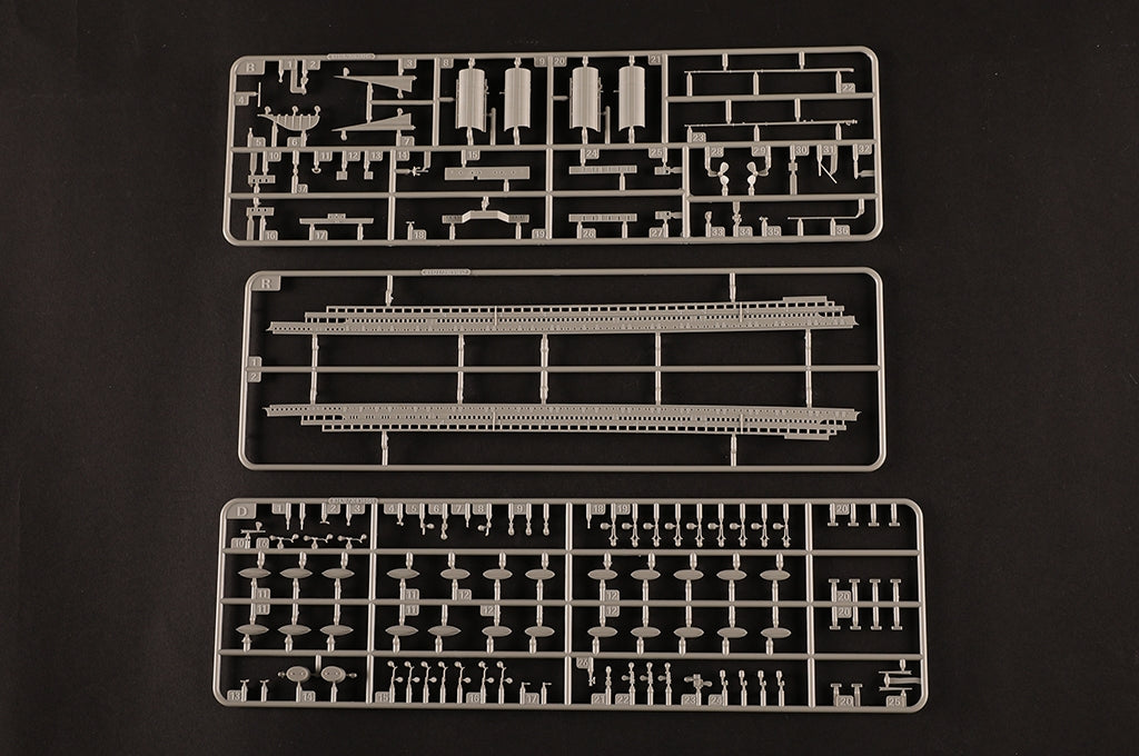 Hobby Boss 83421 Olympic 1/700 – zdjęcie 8