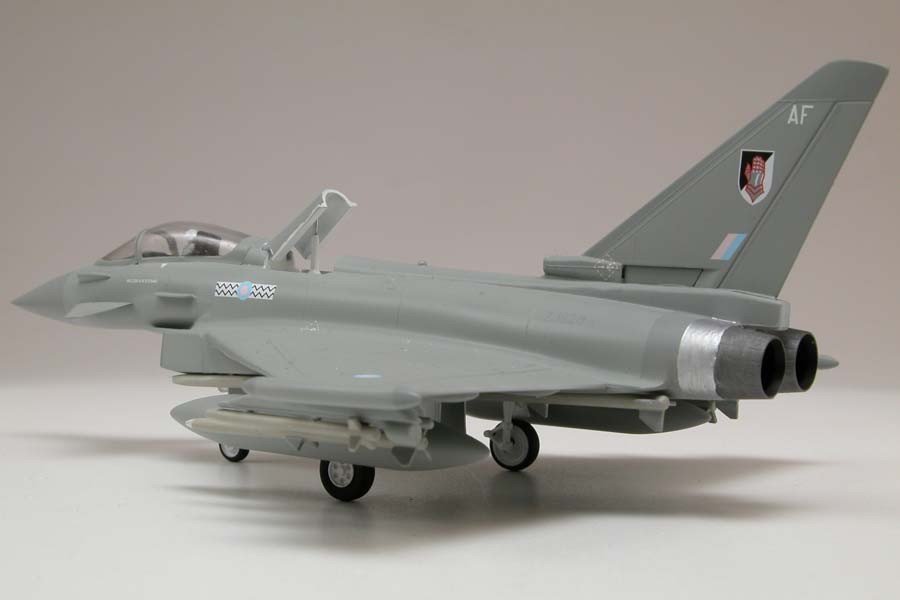 Airfix 50098 Eurofighter Typhoon Starter Set 1/72 – image 3