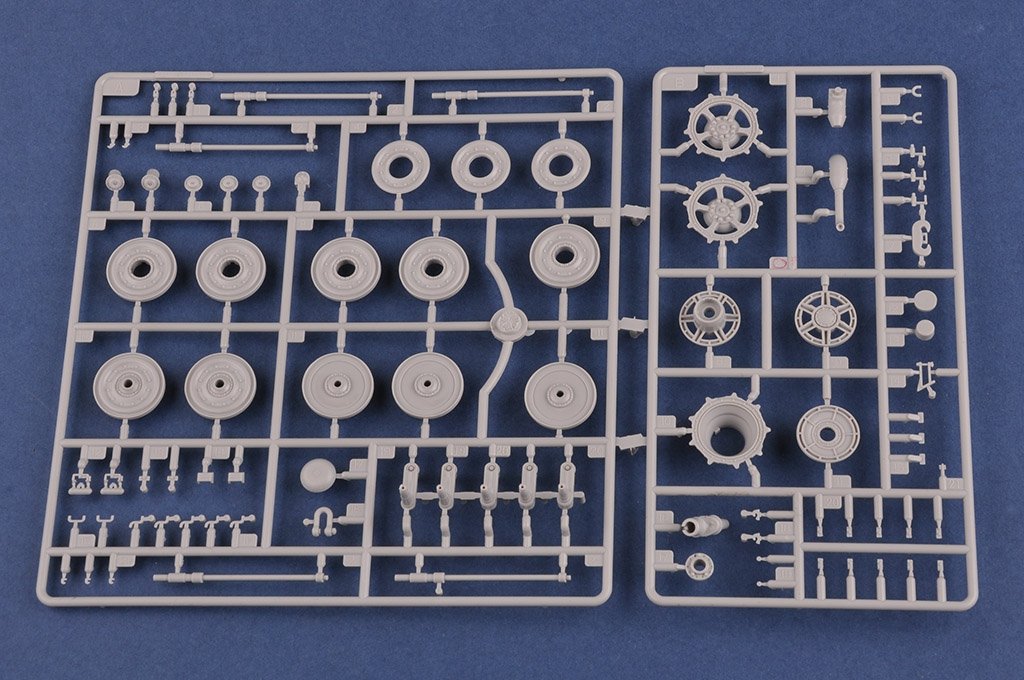 Hobby Boss 84530 Tourelle allemande Sd.Kfz.182 King Tiger Porsche avec Zimmerit (1/35) – image 7
