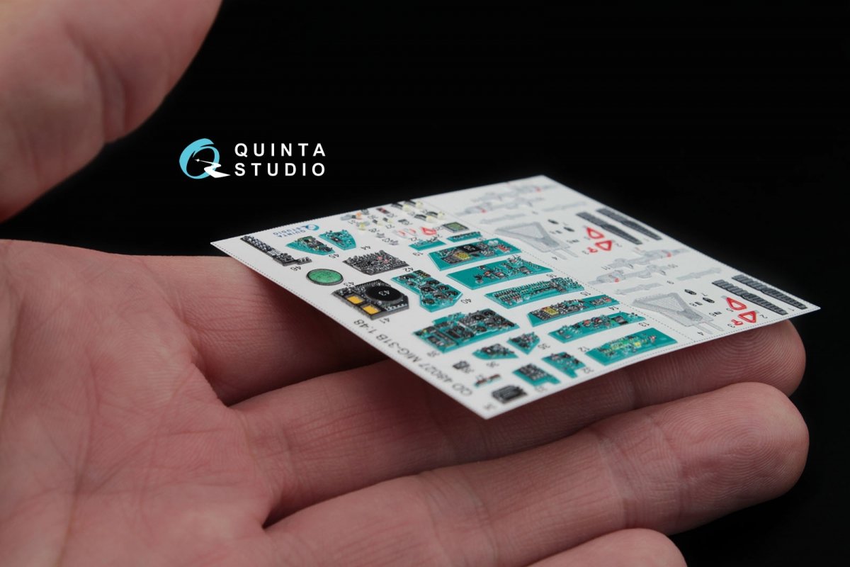 Intérieur imprimé en 3D et coloré sur papier décalcomanie Quinta Studio QD48027 MiG-31B (pour kit AMK) 1/48 – image 2