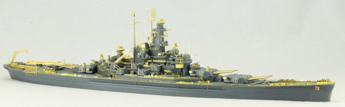 Vee Hobby E57006 USS Indiana BB-58 1944 - Deluxe Edition 1/700 – Bild 2