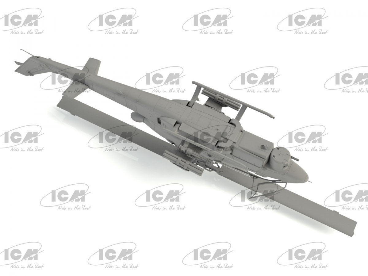 ICM 32061 AH-1G Cobra late production 1/32 – imagen 4