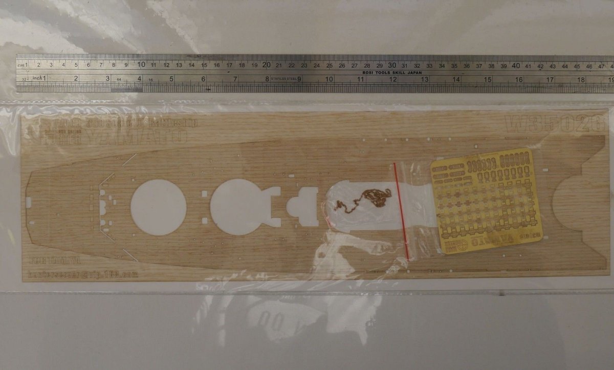 Wood Hunter W35026 Wood deck IJN Yamato for Tamiya 78025 1/350 – Bild 2